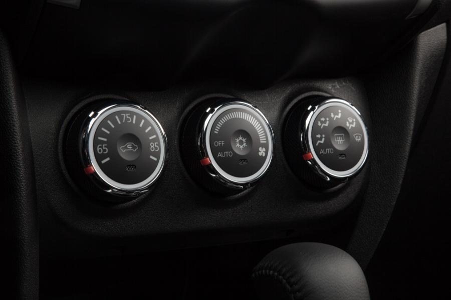  Mitsubishi Outlander Sport 2013 года  (фото 21 из 83)